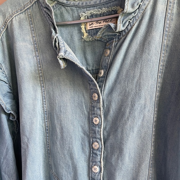 Free People, We The Free Denim Shirt, Louise Denim Top, Large - Picture 8 of 11